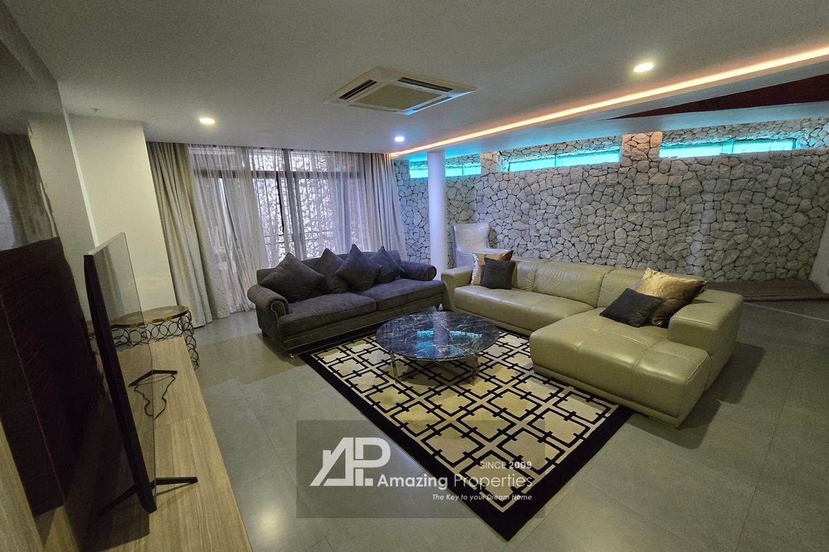 4-bedroom-house-Phrom-Phong-3-1-8587.jpg