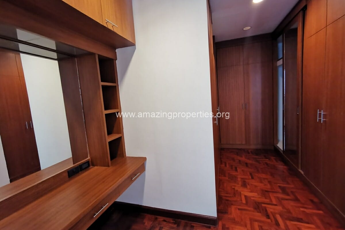 4-bedroom-house-Phrom-Phong-8-1-2164.jpg