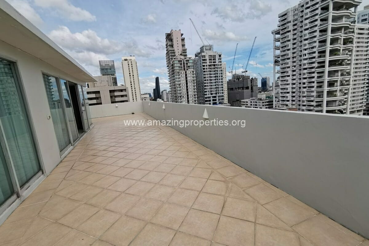 4-bedroom-penthouse-Phrom-Phong-3-5284.jpg