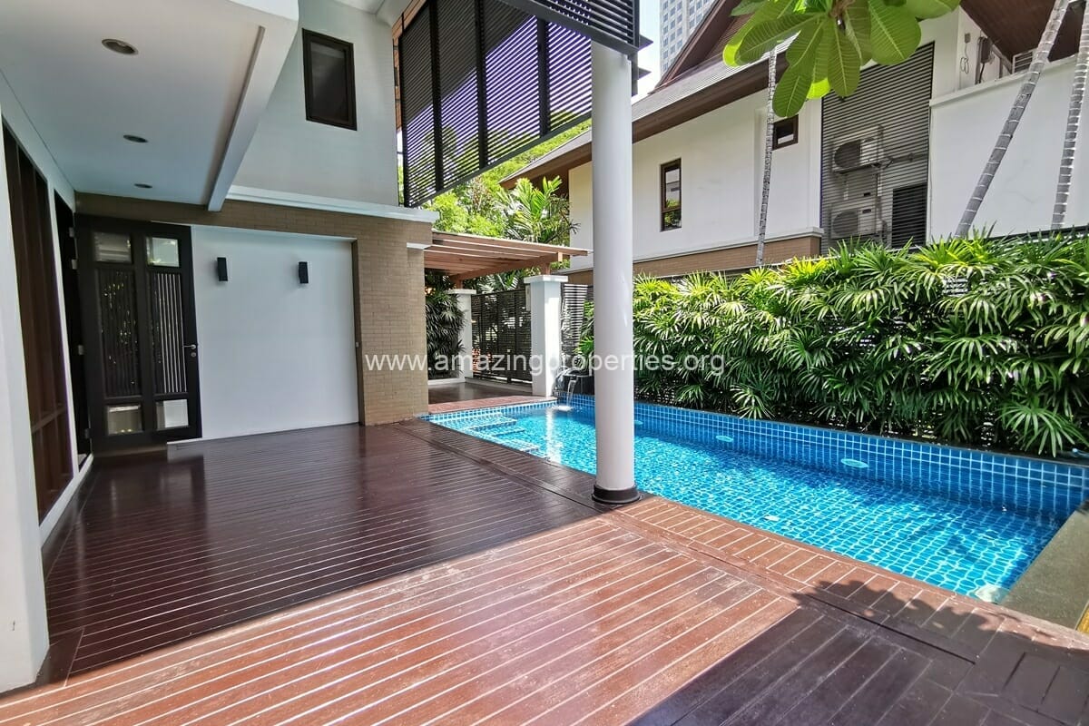 5-Bedroom-House-Baan-Sukhumvit-18-14-3075.jpg