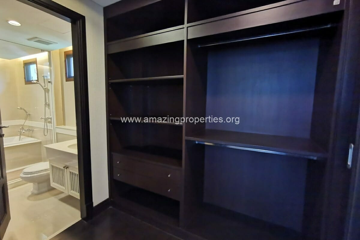 5-Bedroom-House-Baan-Sukhumvit-18-24-3974.jpg