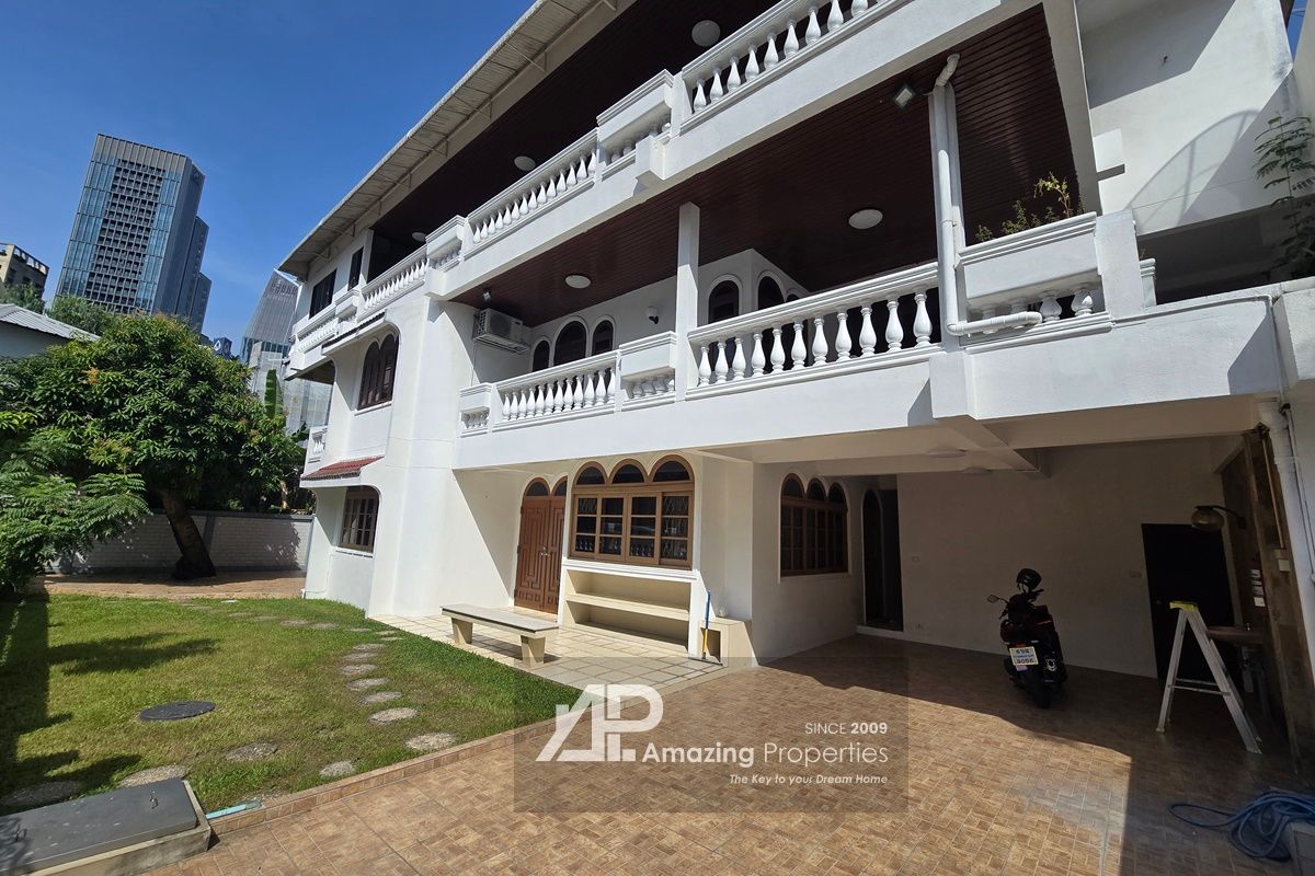 5-bedroom-House-Phrom-Phong-1-7139.jpg