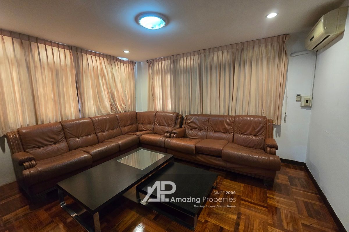 5-bedroom-House-Phrom-Phong-10-1677.jpg