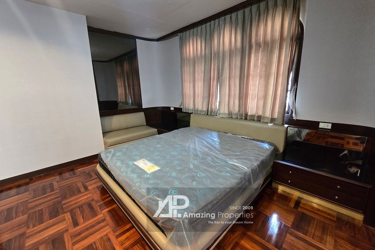 5-bedroom-House-Phrom-Phong-19-9064.jpg