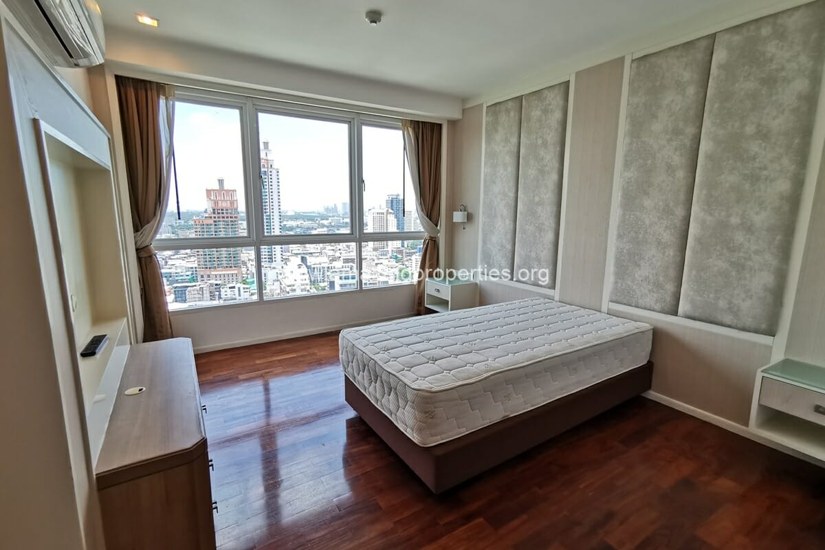 5-bedroom-Penthouse-Asoke-39-3908.jpg