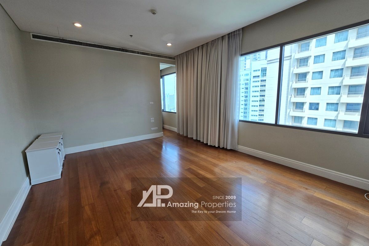 6-Bedroom-Bright-Sukhumvit-24-11-9168.jpg