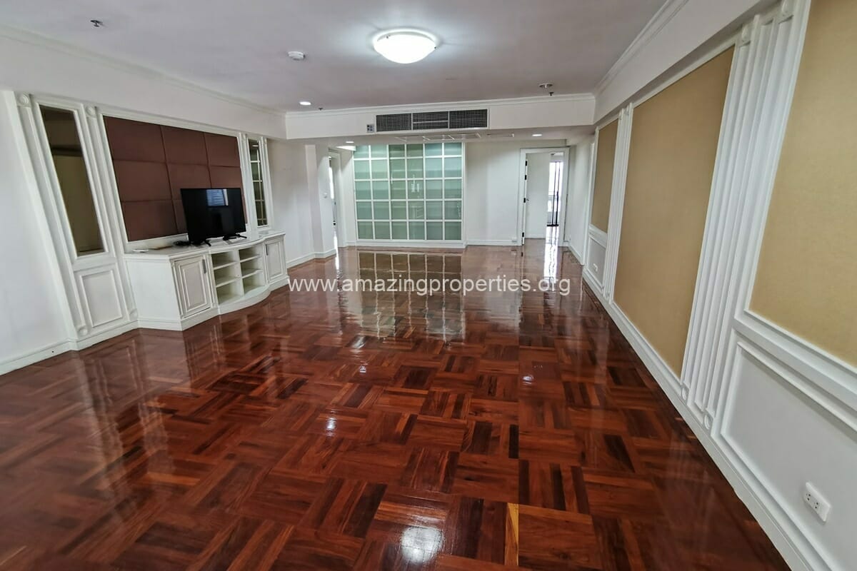 6-Bedroom-Duplex-Penthouse-Phrom-Phong-22-3611.jpg