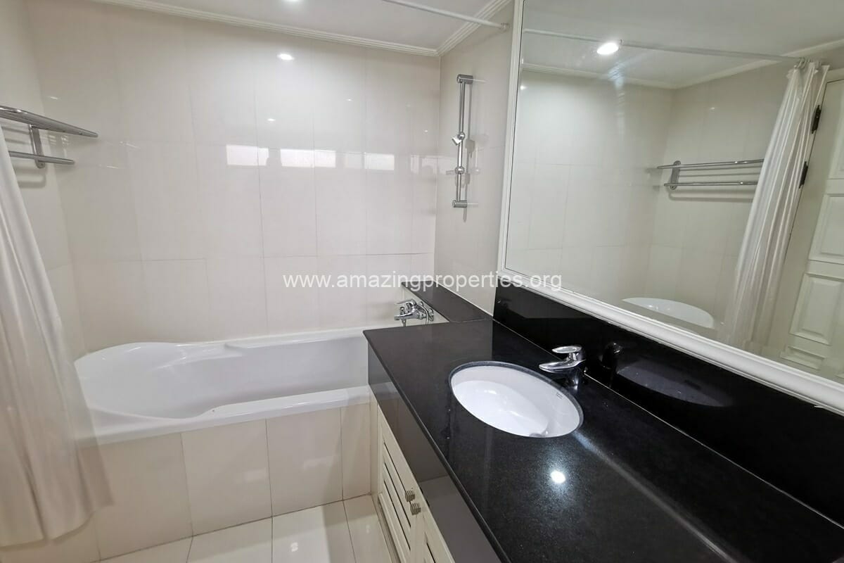 6-Bedroom-Duplex-Penthouse-Phrom-Phong-25-3706.jpg