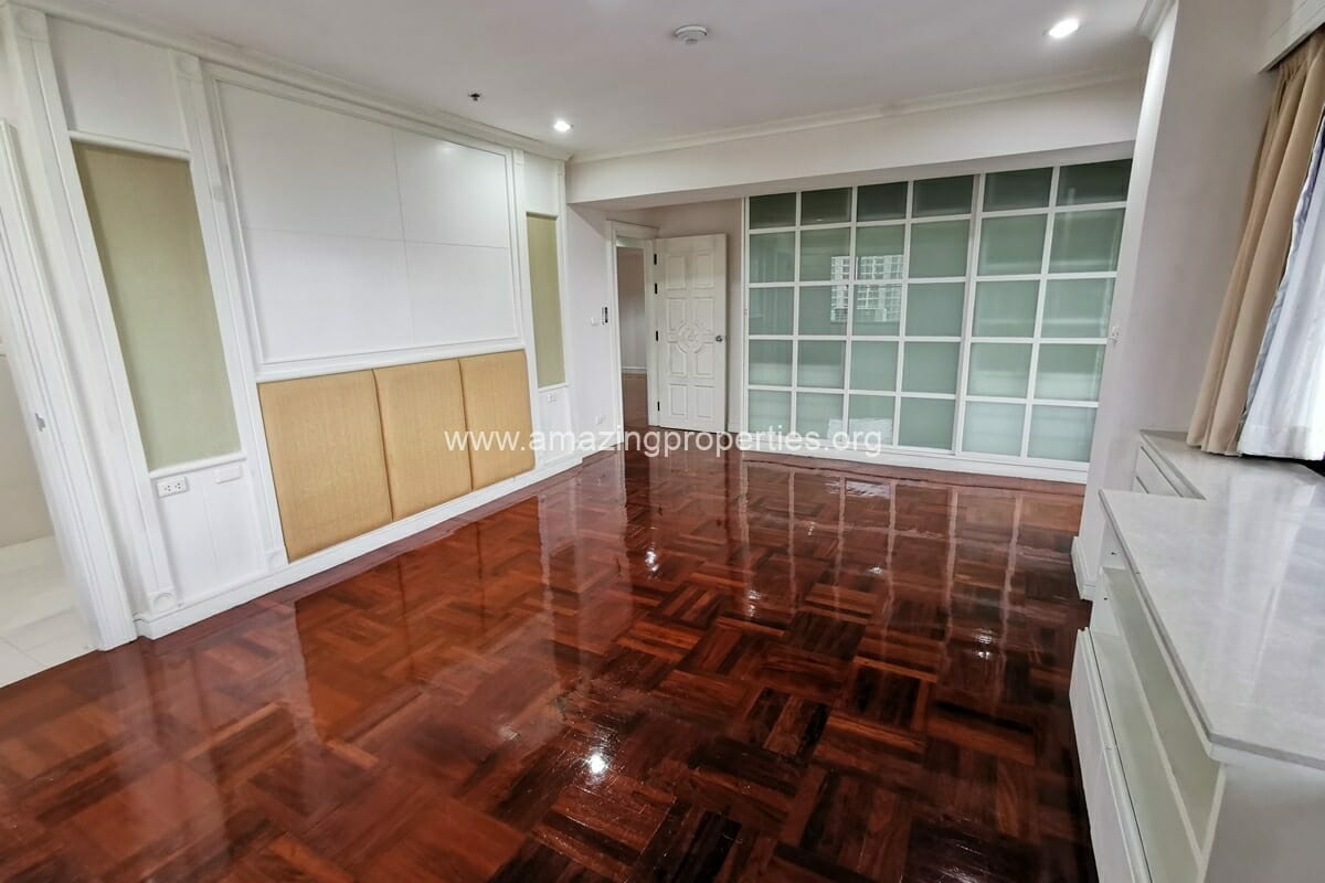 6-Bedroom-Duplex-Penthouse-Phrom-Phong-28-4463.jpg