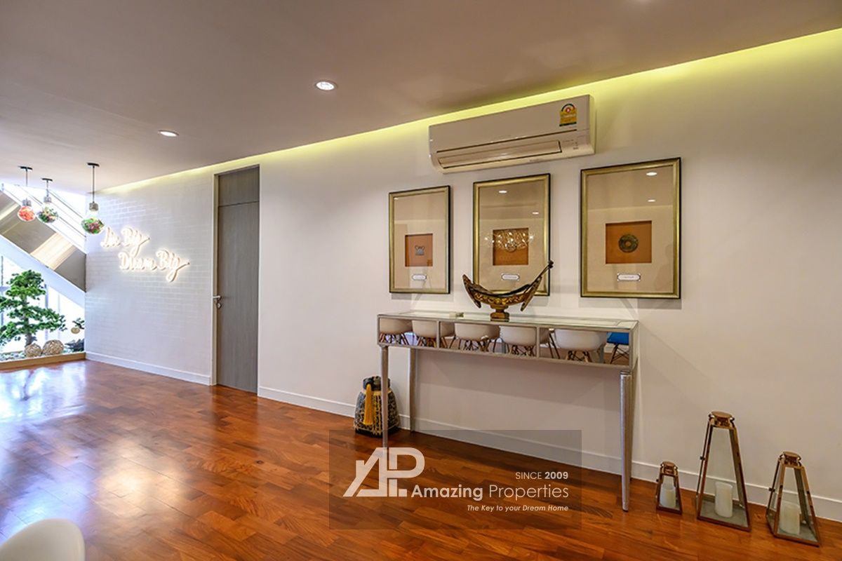 6-bedroom-Duplex-Benviar-Tonson-Residence-11-8914.jpg