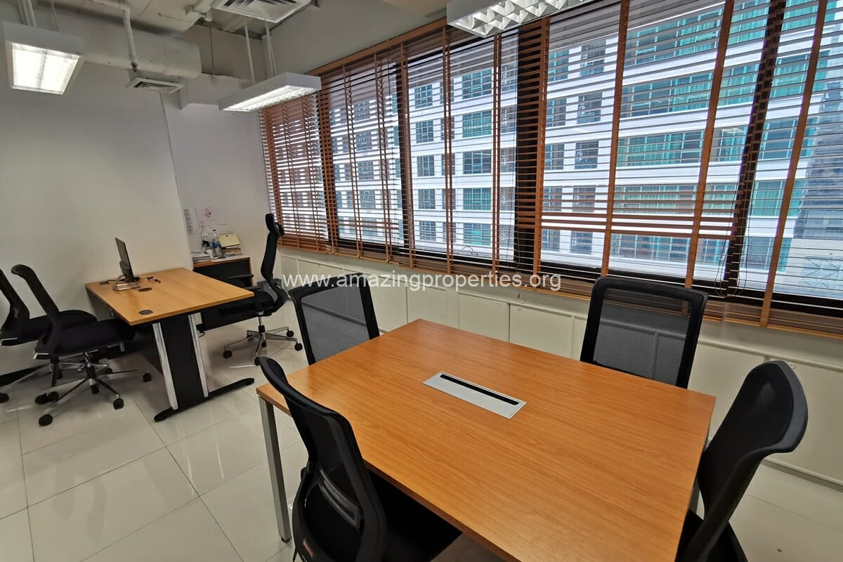 877-Sqm-Office-Asoke-Tower-11-8108.jpg