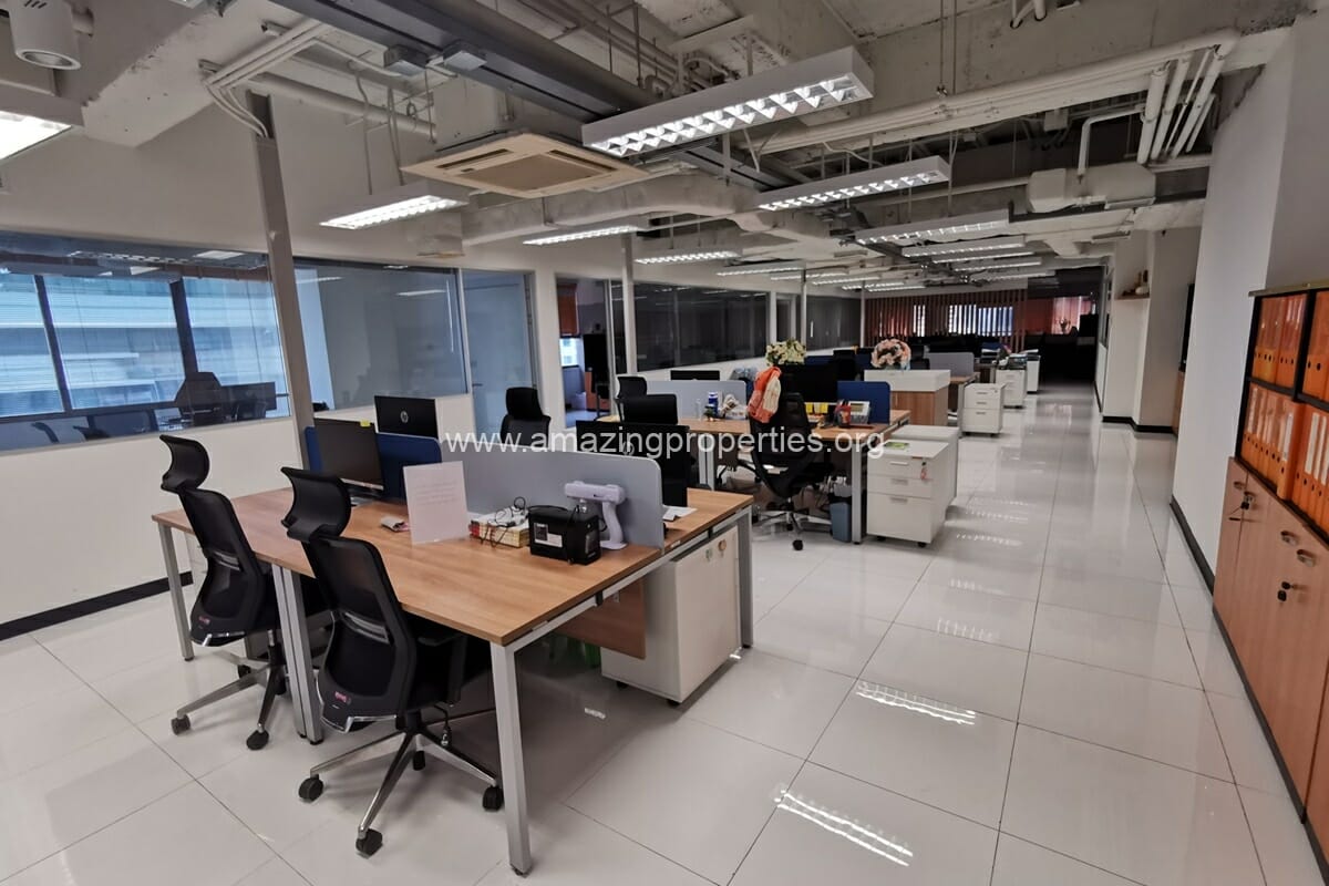 877-Sqm-Office-Asoke-Tower-18-9560.jpg