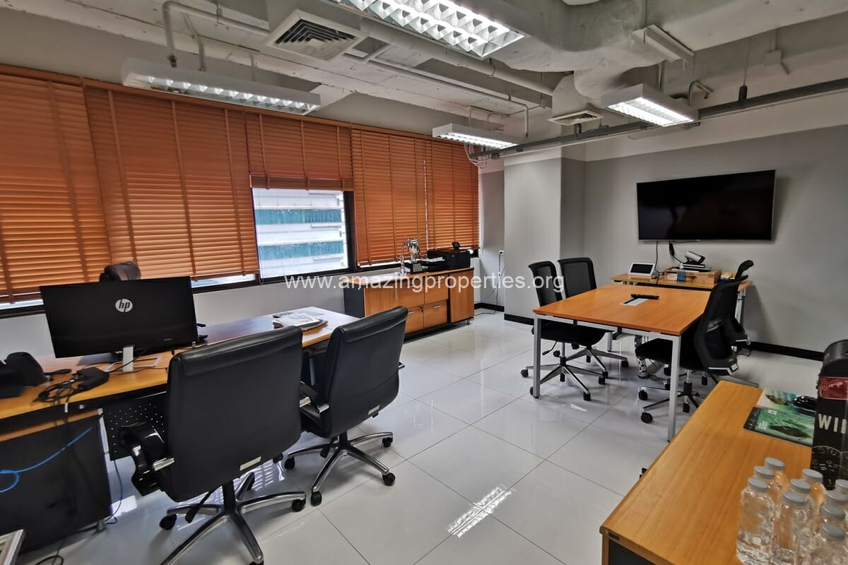 877-Sqm-Office-Asoke-Tower-21-3613.jpg