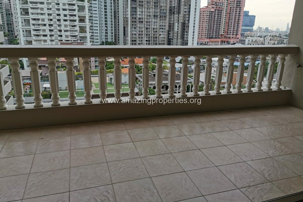 ASA-Garden-3-bedroom-apartment-Phrom-Phong-4-2-8336.jpg