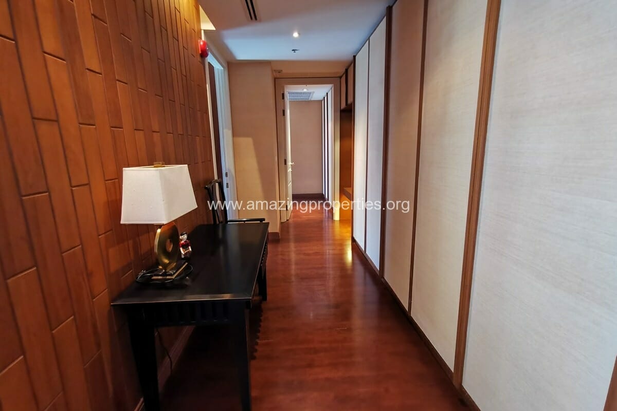 Athenee-Residence-2-bedroom-Condo-10-7541.jpg