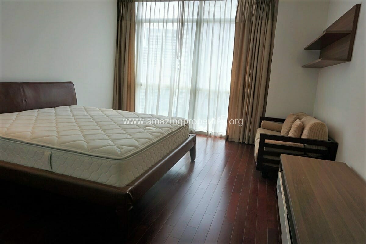 Athenee-Residence-Ploenchit-31-Bedroom-10-4129.jpg