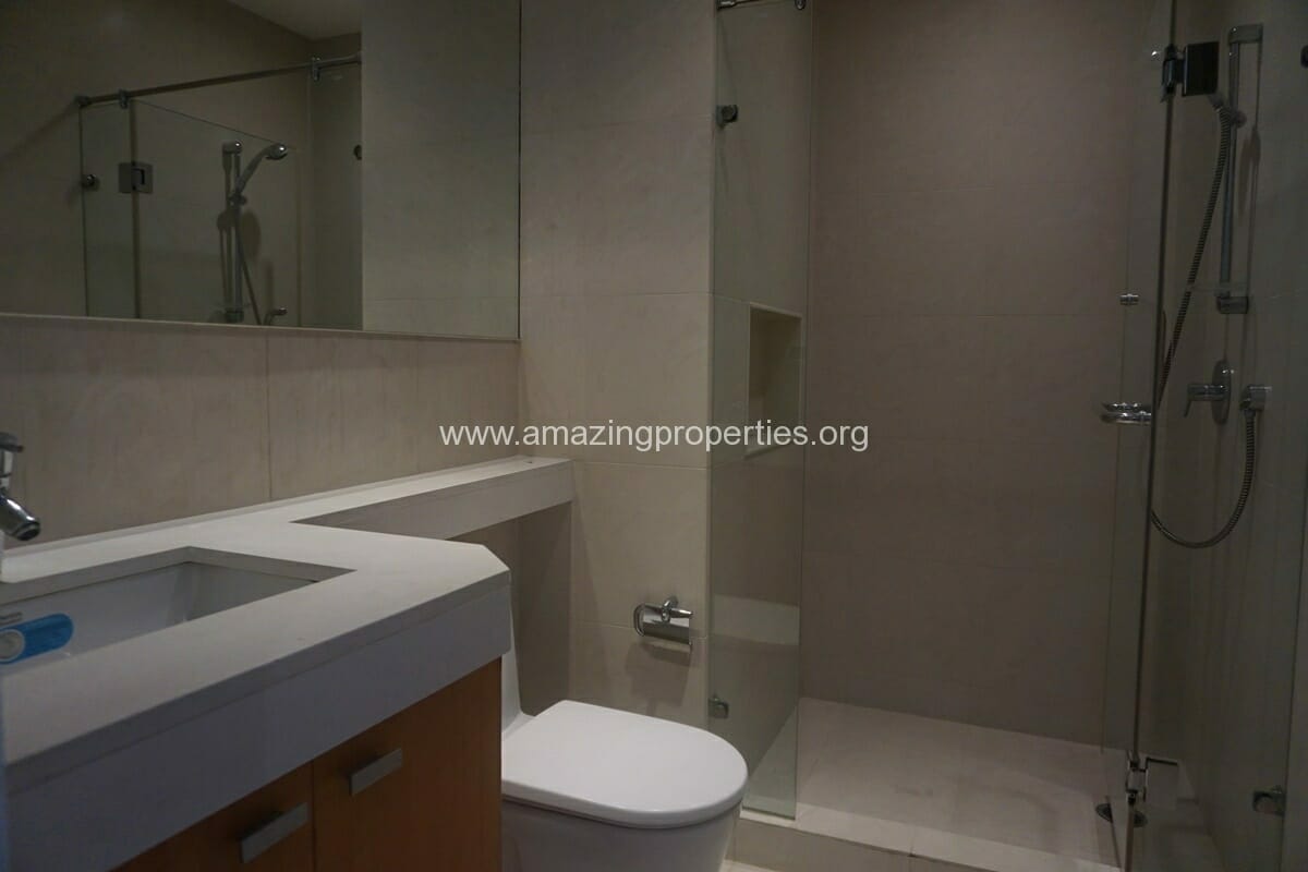 Athenee-Residence-Ploenchit-31-Bedroom-18-1112.jpg