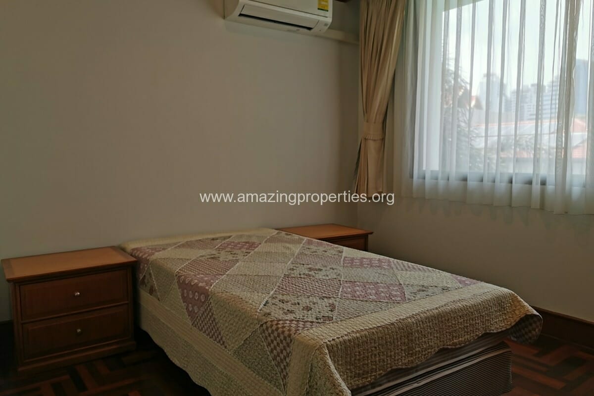 Baan-Pakapan-2-bedroom-apartment-Phrom-Phong-17-5365.jpg