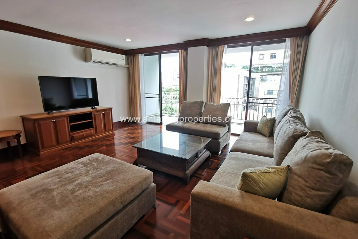 Baan-Pakapun-3-Bedroom-apartment-9-9095.jpg
