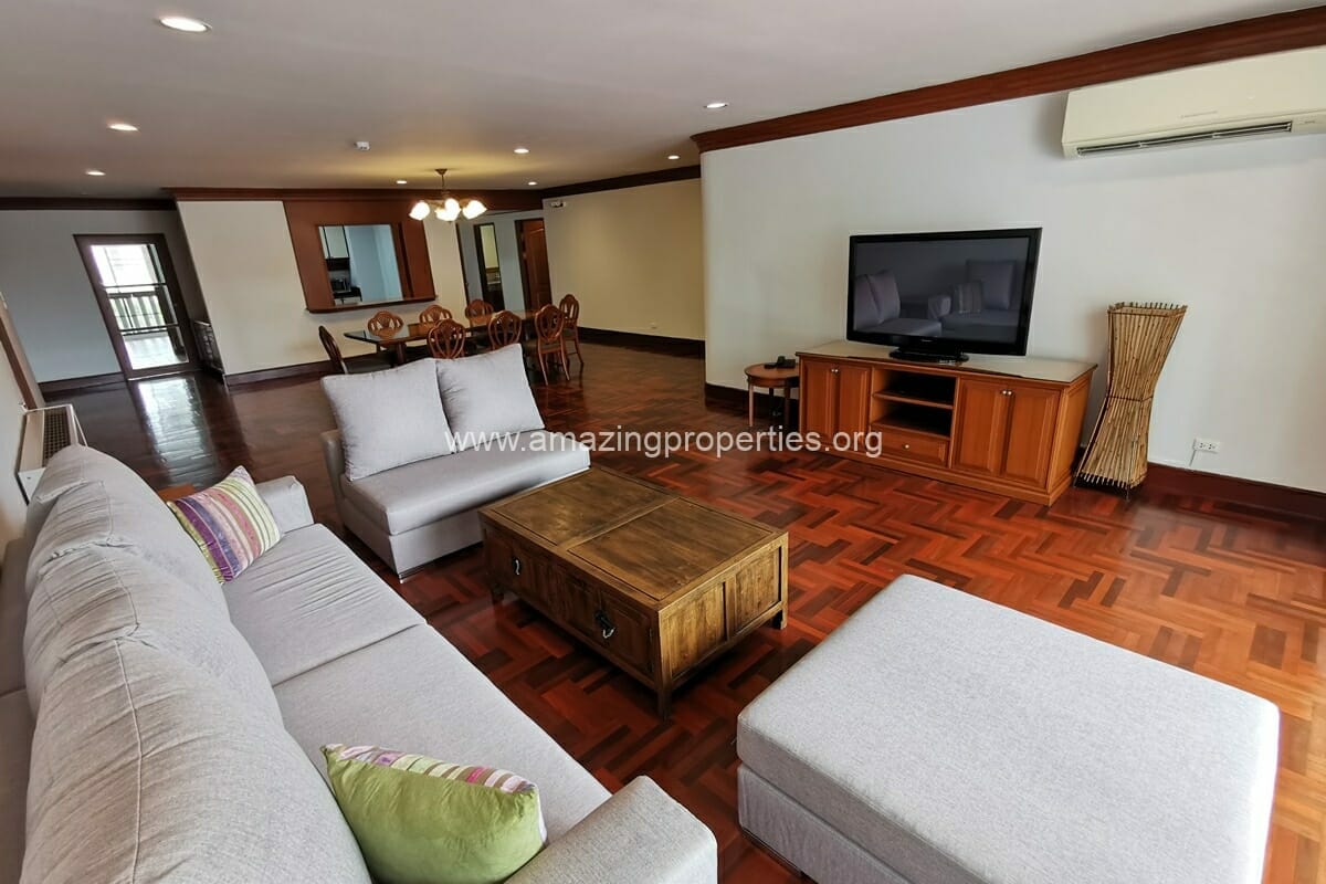 Baan-Pakapun-4-Bedroom-apartment-7-5569.jpg