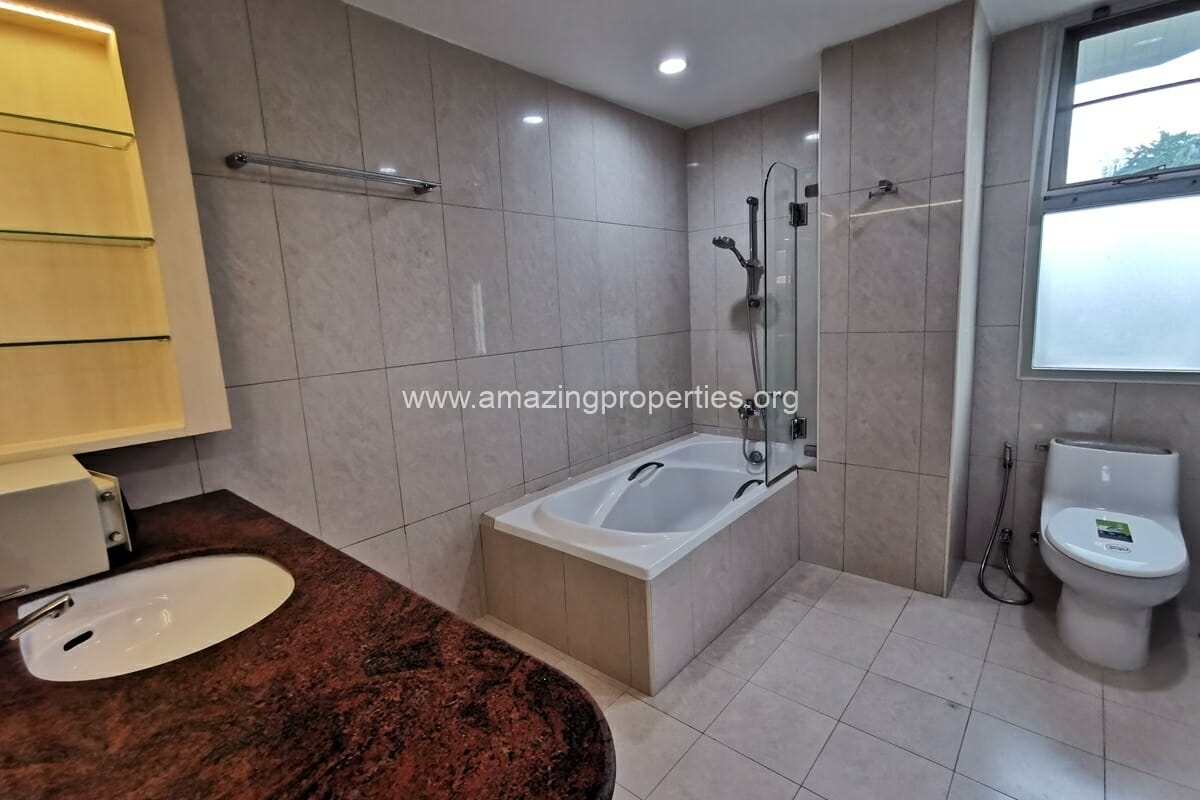Baan-Sahastinee-3-bedroom-apartment-9-5594.jpg