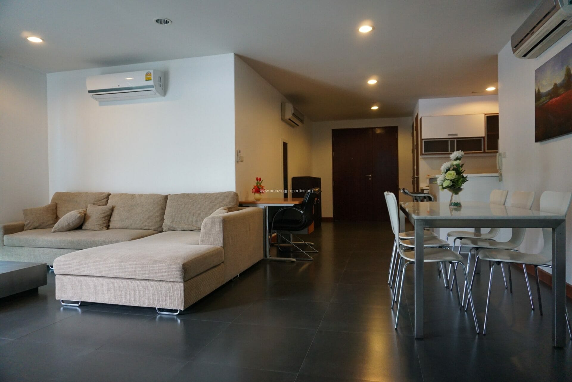Baan-Saraan-2-Bedroom-condo-for-Rent-13-2484.jpg