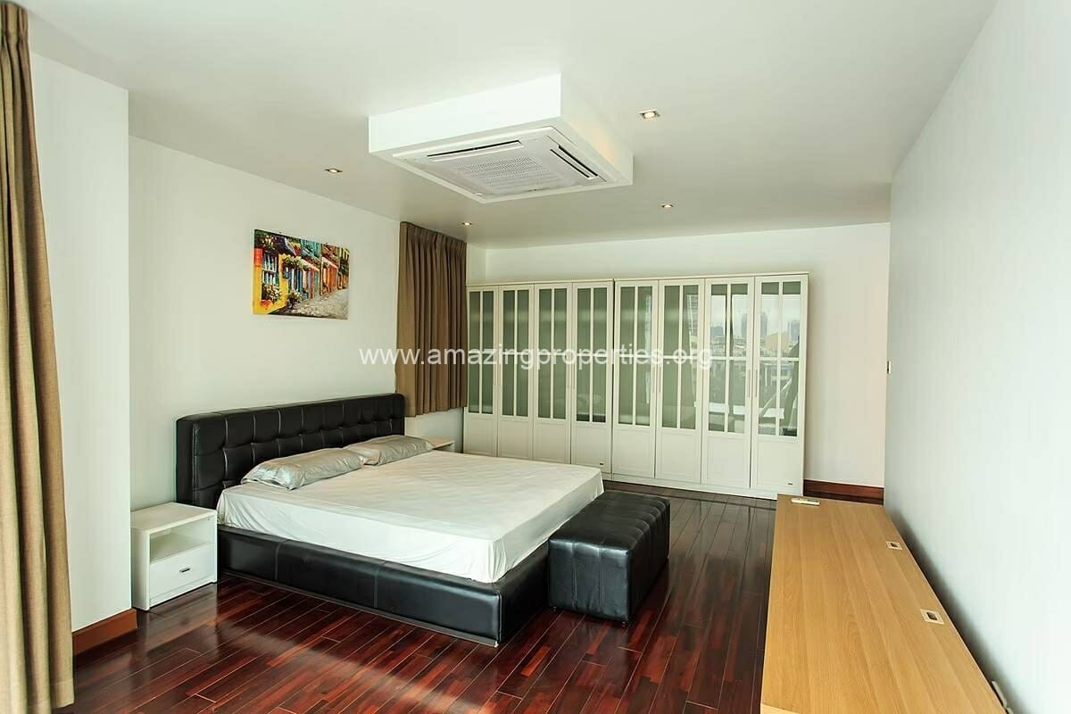 Baan-Saraan-Duplex-3-bedroom-13-9485.jpg