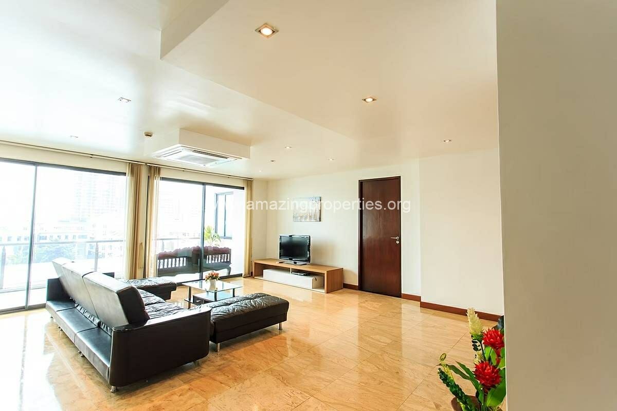 Baan-Saraan-Duplex-3-bedroom-8-4585.jpg