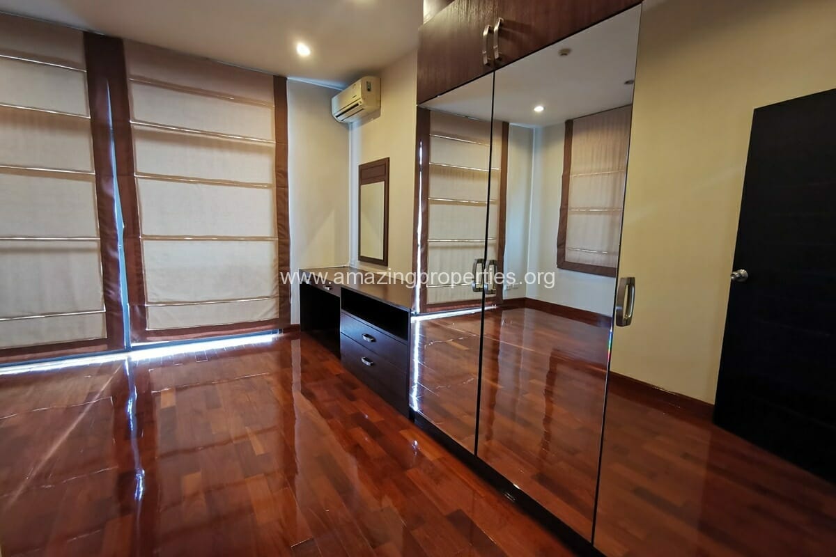 Baan-Sasida-3-bedroom-apartment-15-2923.jpg
