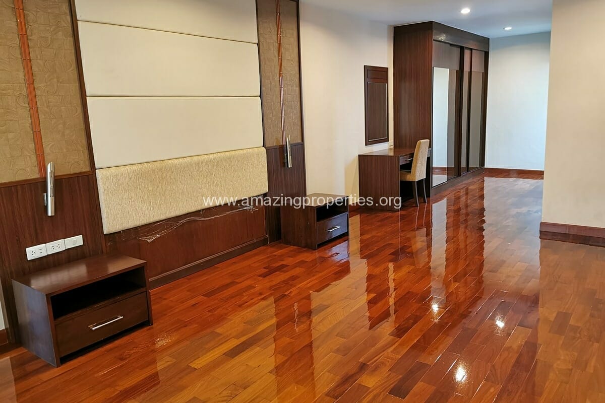 Baan-Sasida-3-bedroom-apartment-2-1155.jpg