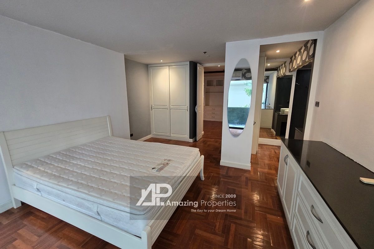 Baan-Sathorn-4-bedroom-(10)-4069.jpg