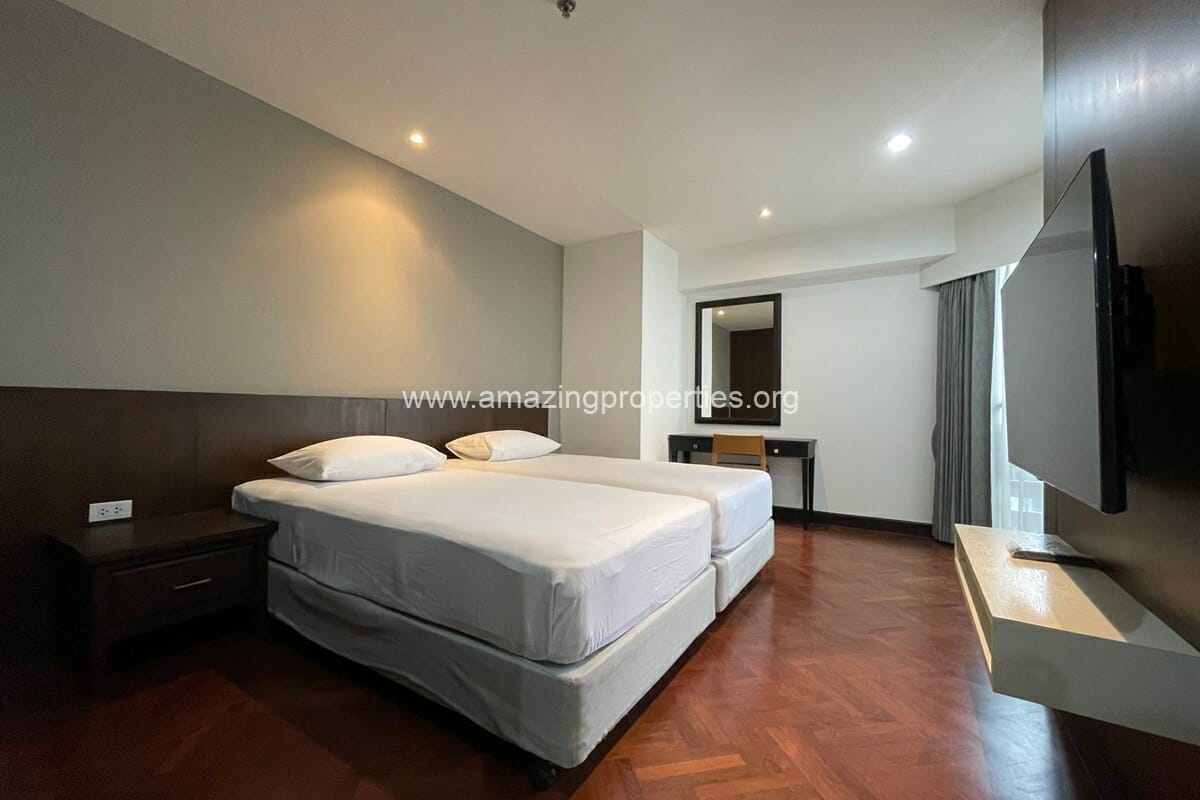 Baan-Suanpetch-2-Bedroom-condo-6-8433.jpg