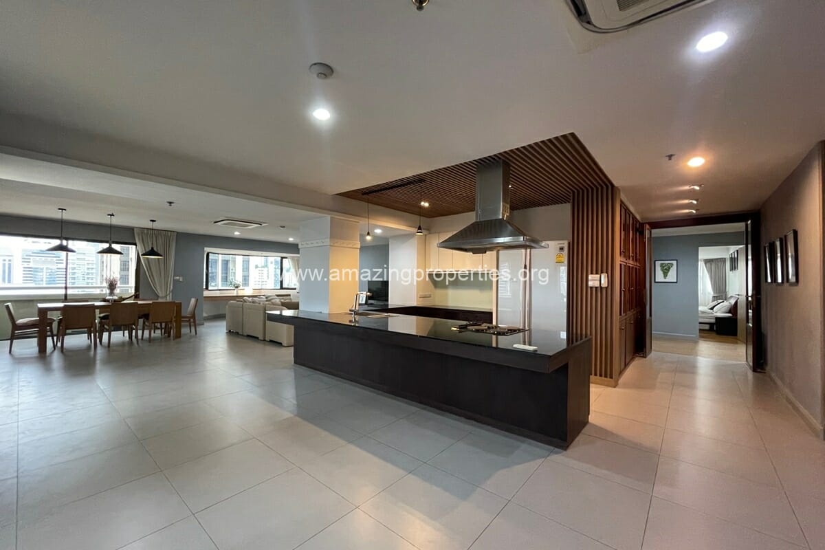 Baan-Suanpetch-3-Bedroom-15-1306.jpg