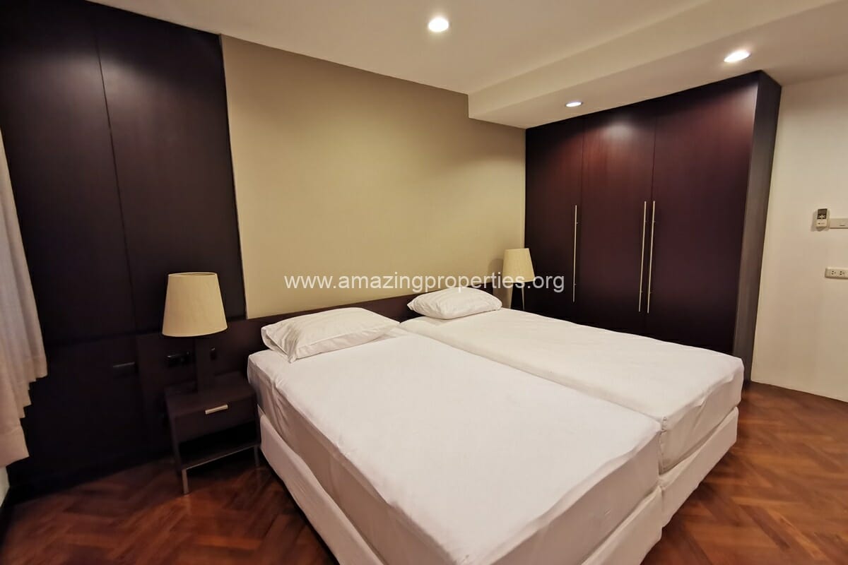 Baan-Suanpetch-3-bedroom-condo-20-1872.jpg