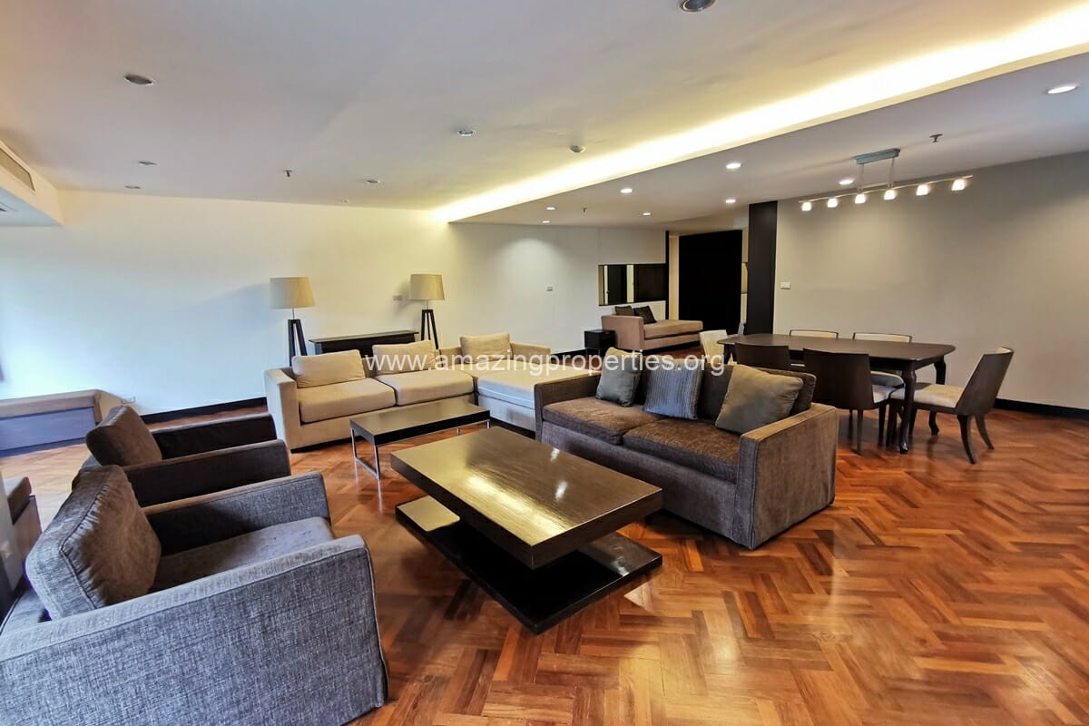 Baan-Suanpetch-3-bedroom-condo-9-7217.jpg