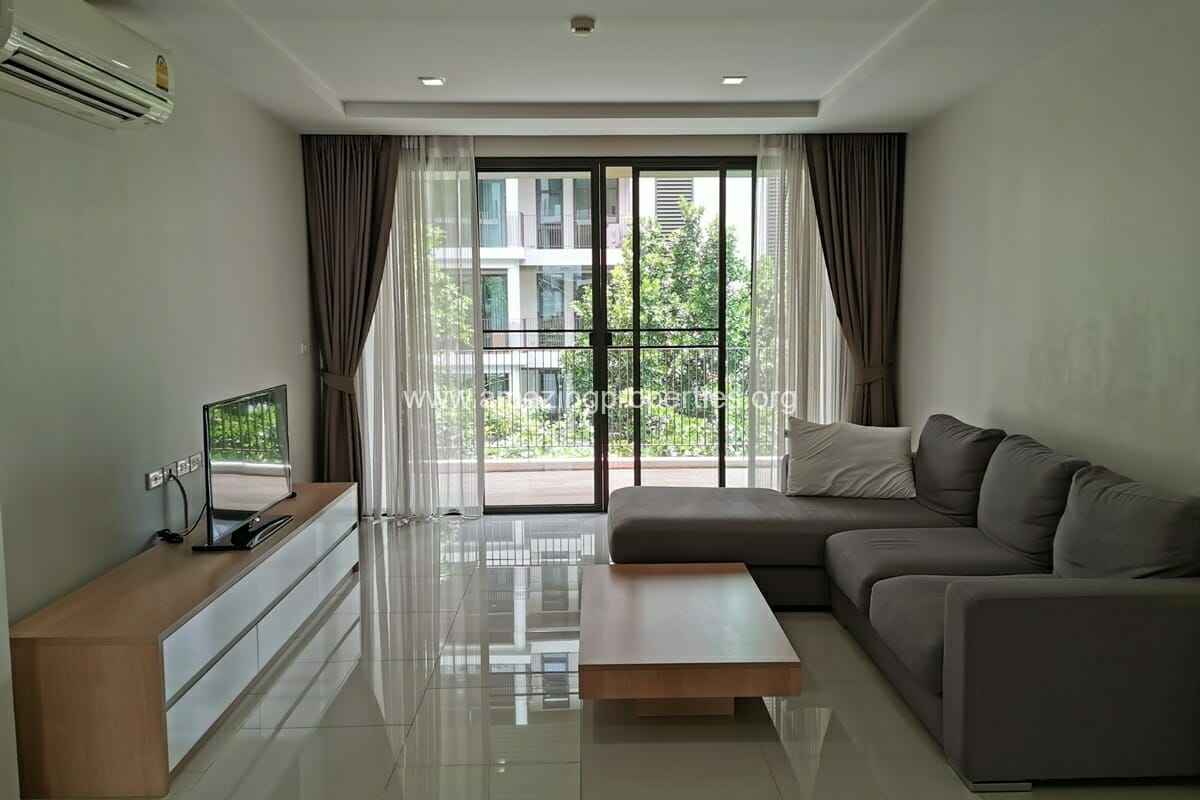 Baan-Thippayadej-2-Bedroom-Apartment-2-7620.jpg