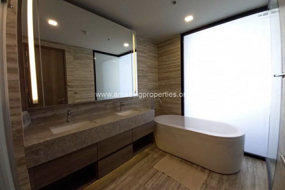 CELES-ASOKE-2-bedroom-9-2691.jpg