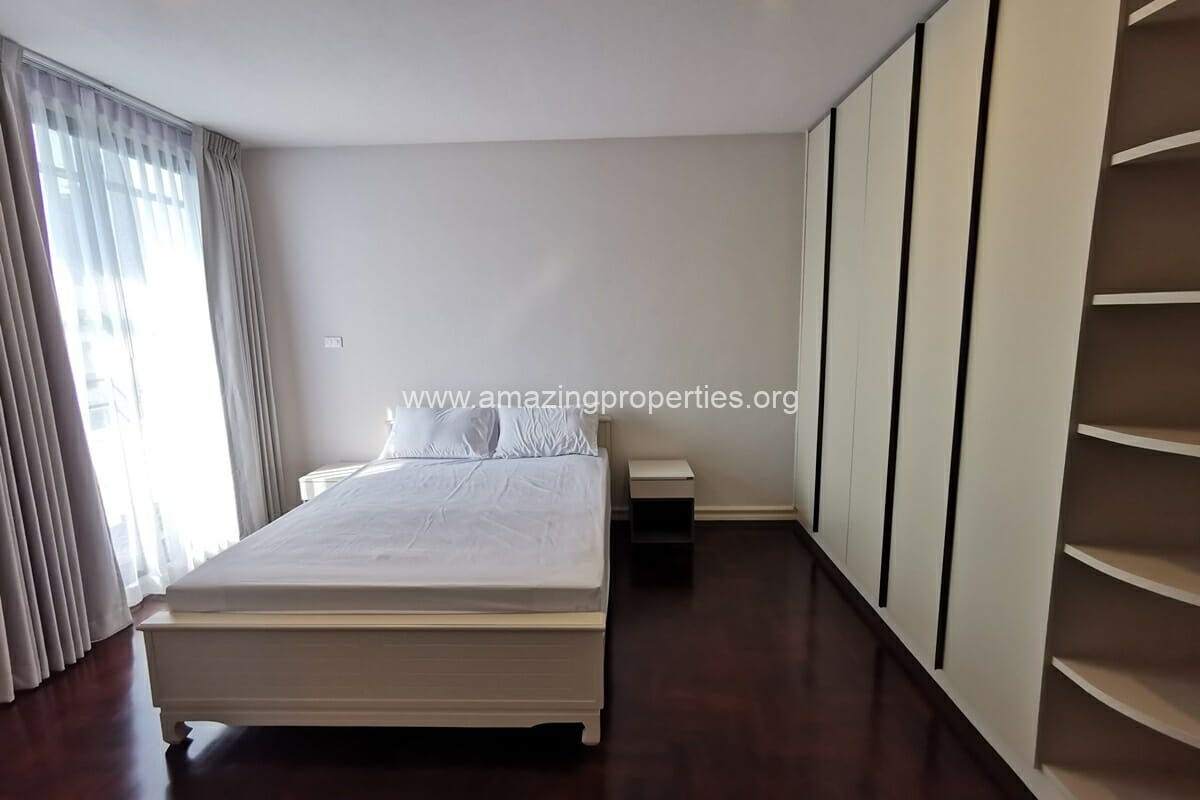 Cat-Friendly-3-bedroom-apartment-Thonglor-19-3609.jpg
