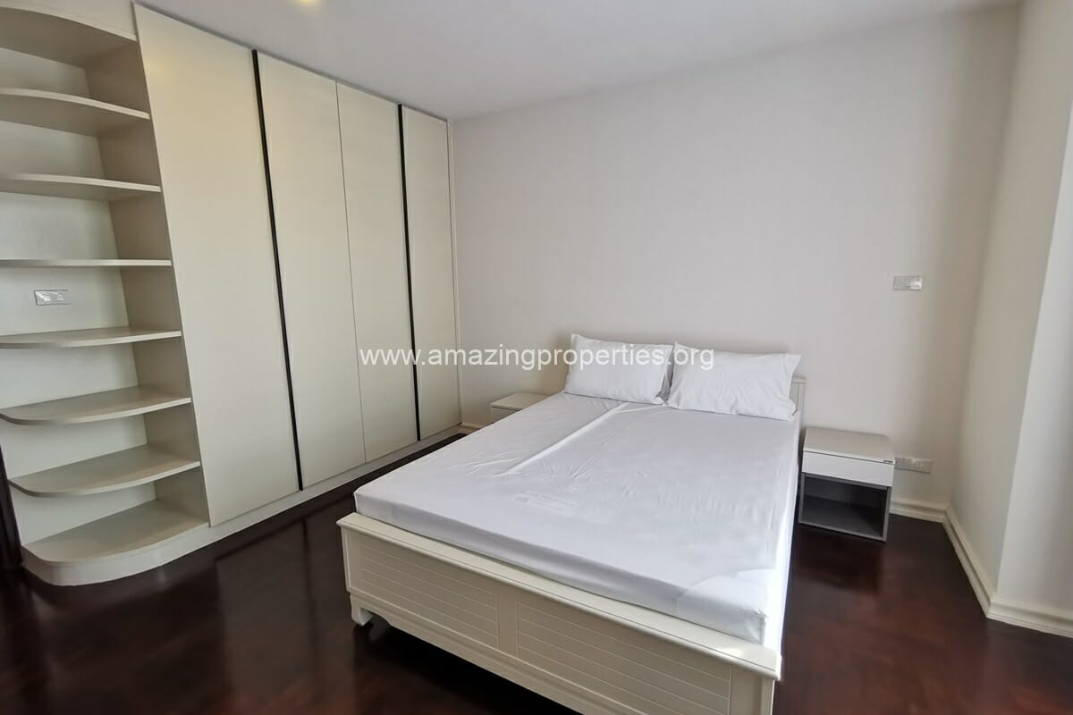 Cat-Friendly-3-bedroom-apartment-Thonglor-24-8535.jpg