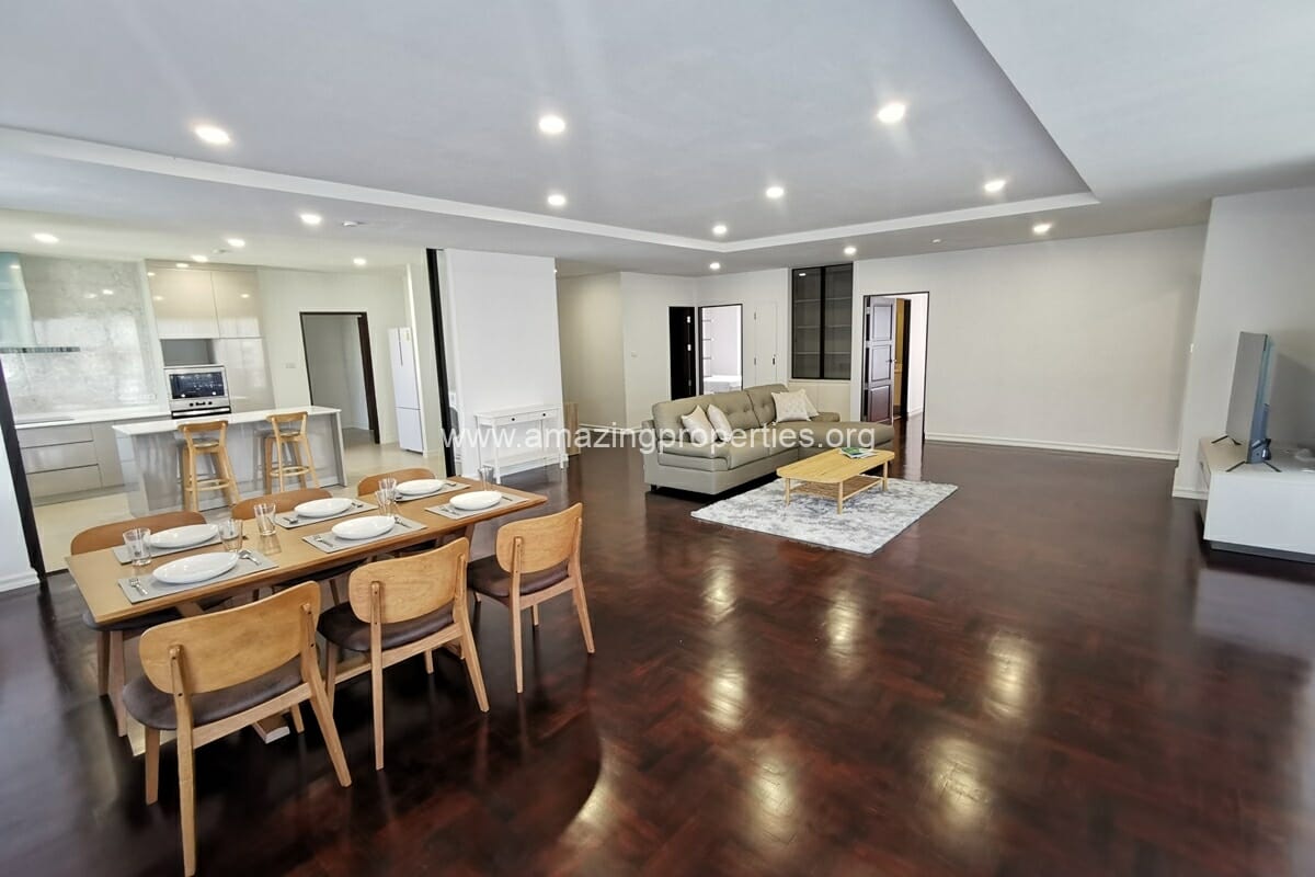 Cat-Friendly-3-bedroom-apartment-Thonglor-9-5311.jpg