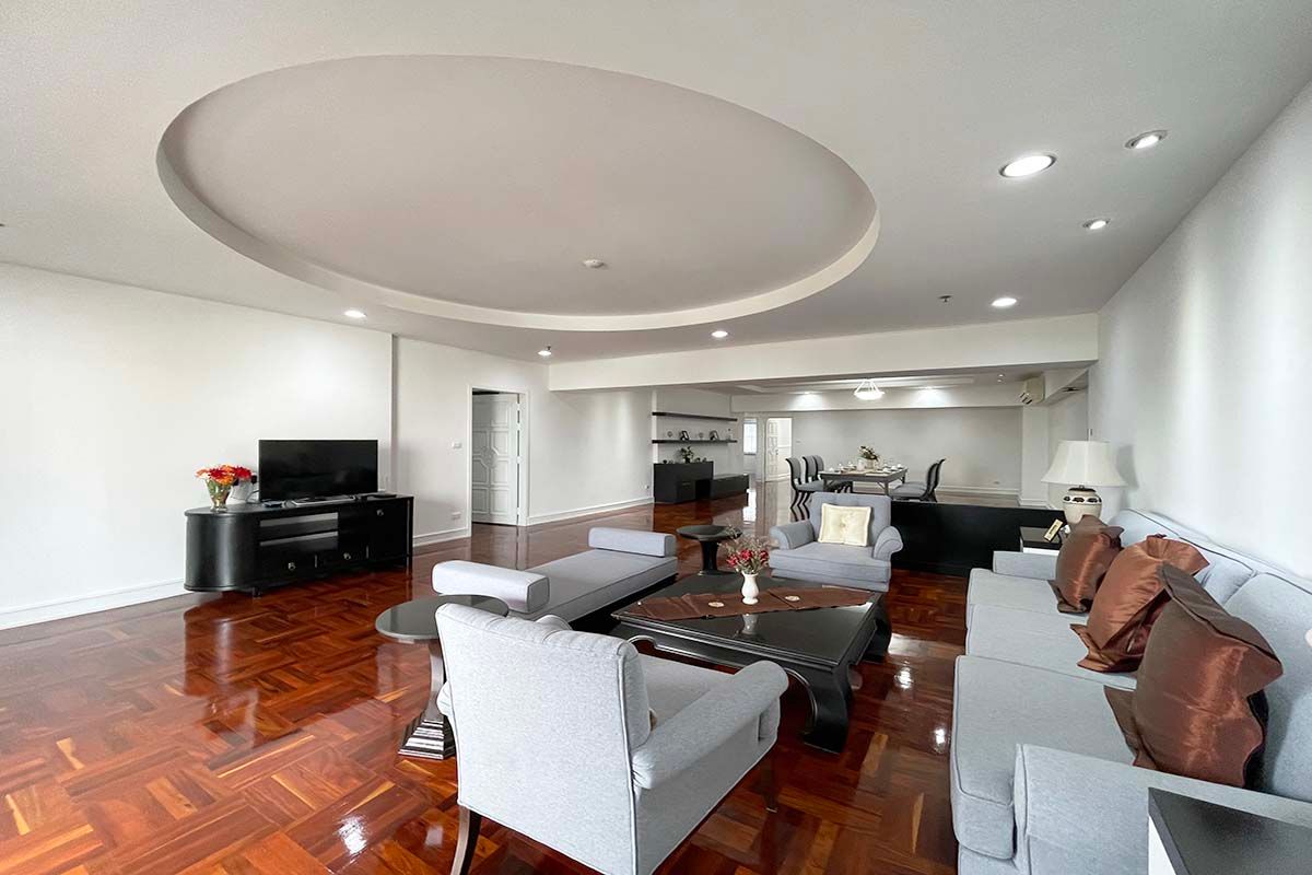 Centrepoint-Residence-4-bedroom-4-1-1037.jpg