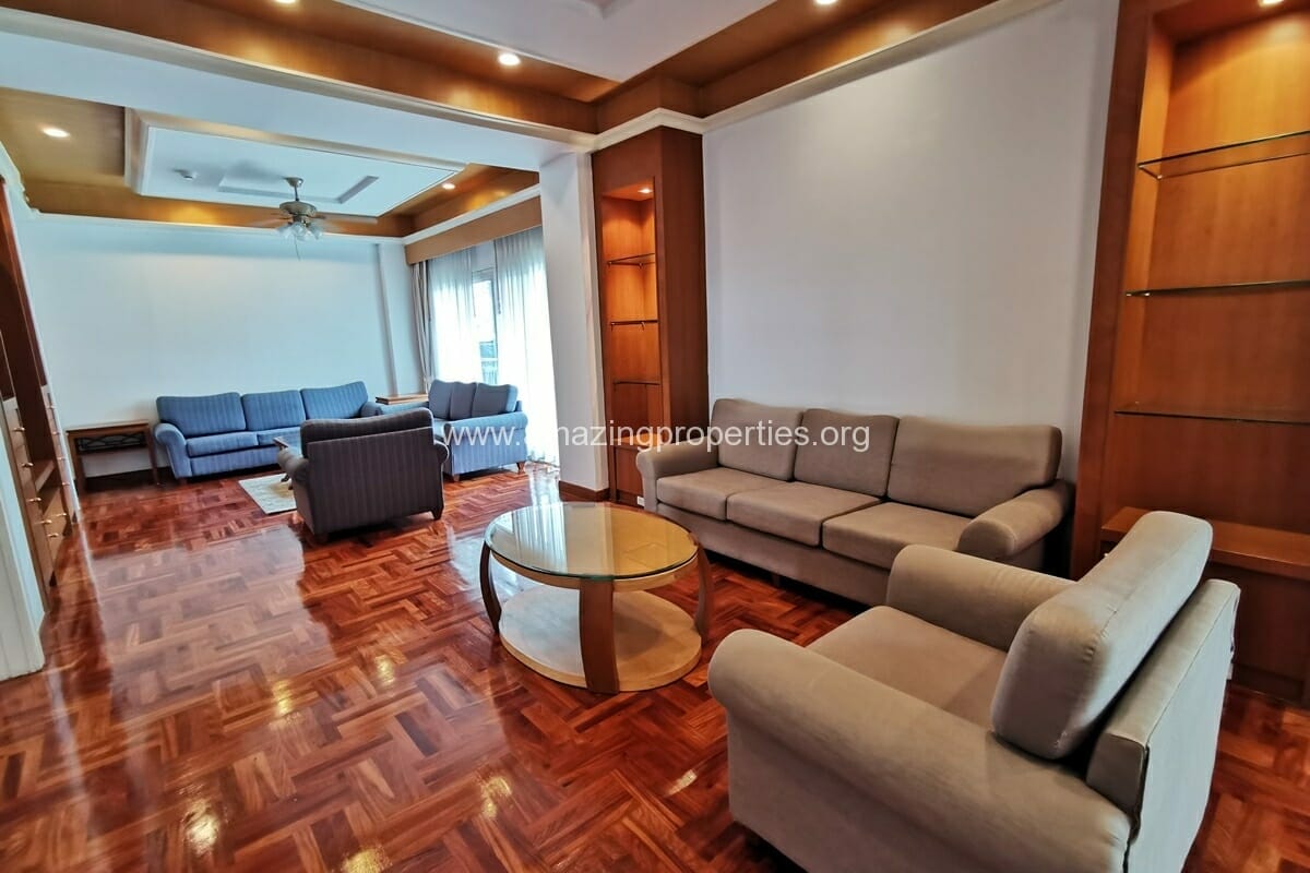 Chaidee-Mansion-3-bedroom-apartment-4-1-2597.jpg