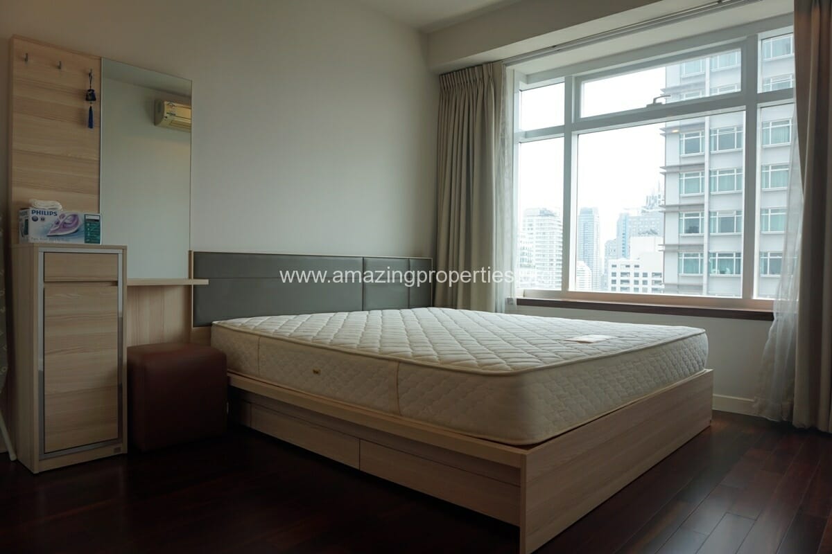 Circle-1-Bedroom-Condo-for-Rent-Petchaburi-21-7395.jpg