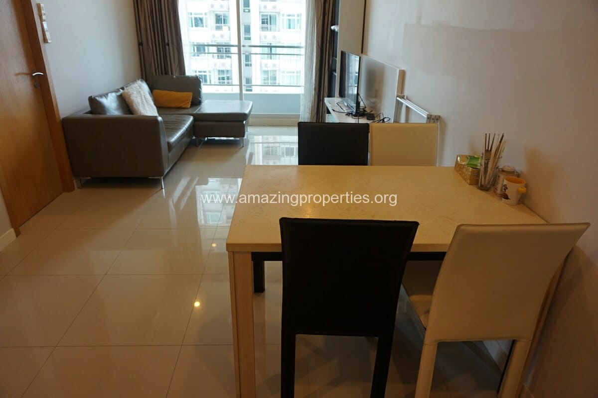 Circle-1-Bedroom-Condo-for-Rent-Petchaburi-5-6319.jpg