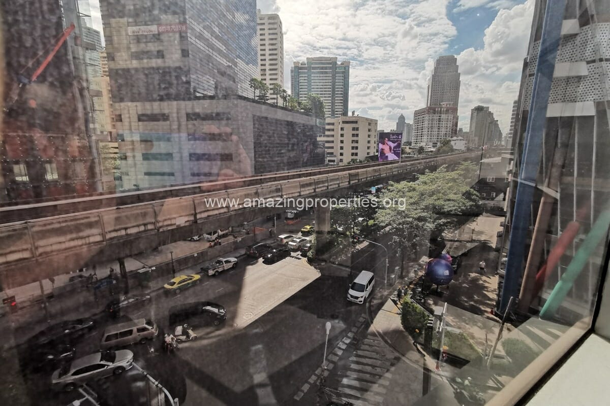 Commercial-Space-for-rent-Phrom-Phong-7-1049.jpg