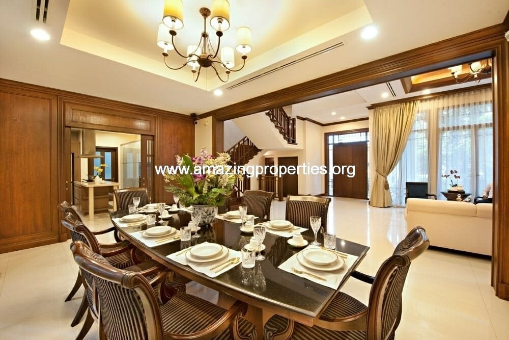 Dining-area-5974.jpg