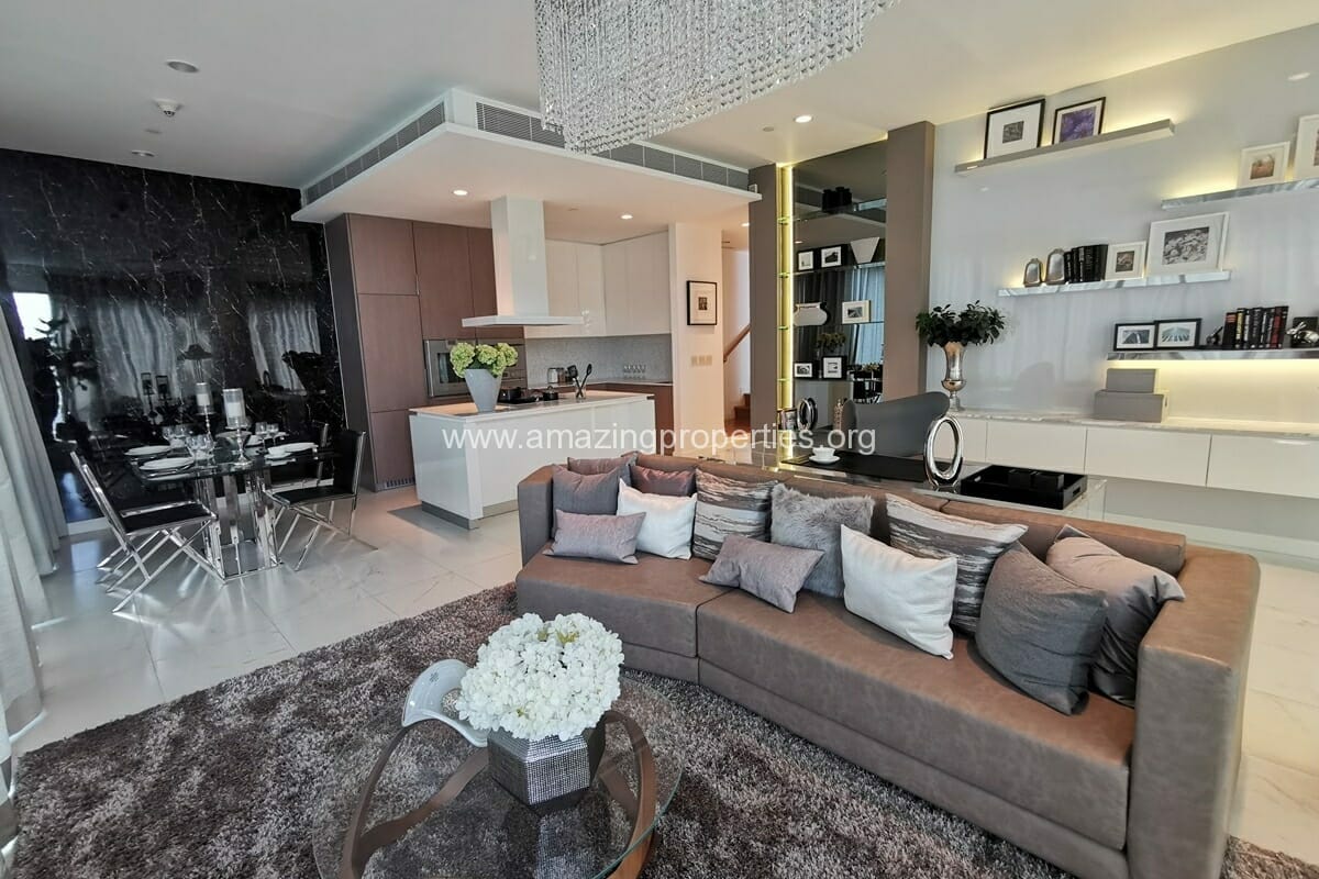 Duplex-2-Bedroom-Condo-185-Rajadamri-3-1110.jpg