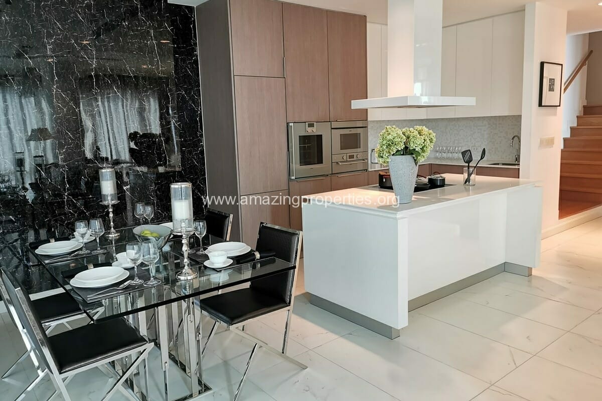 Duplex-2-Bedroom-Condo-185-Rajadamri-4-2067.jpg