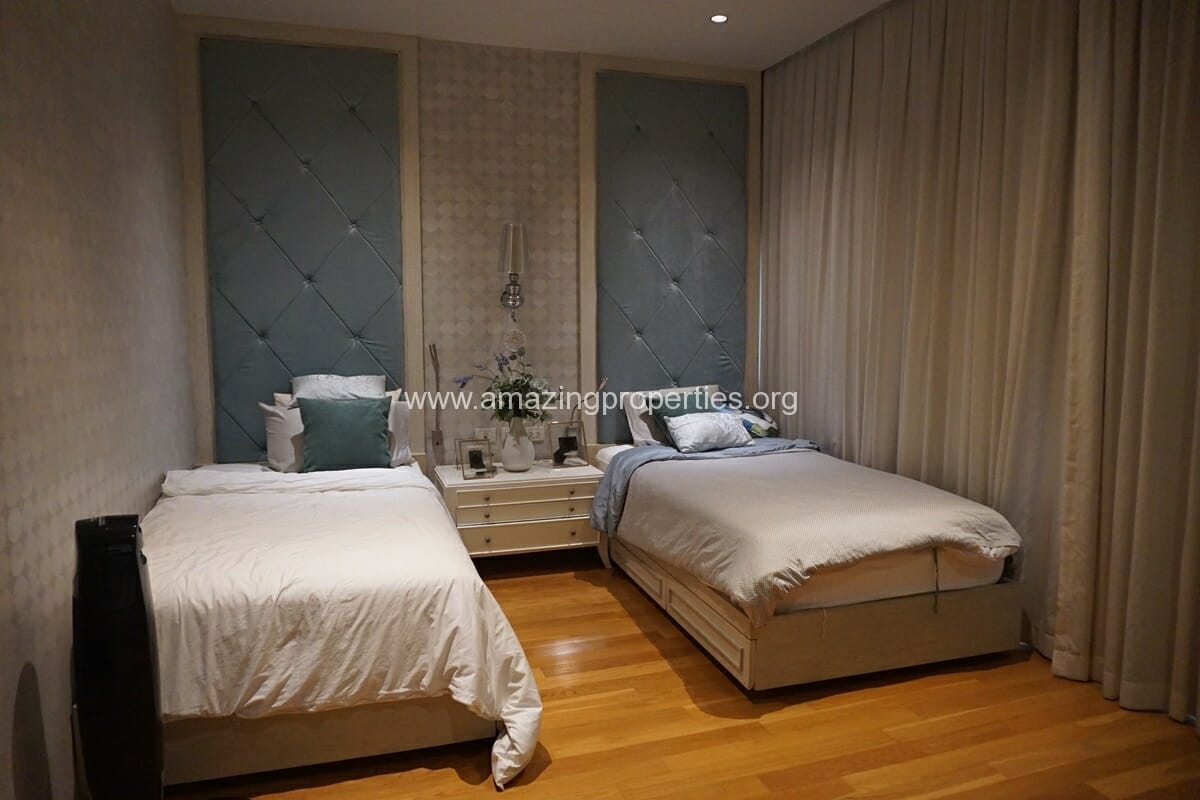 Duplex-2-Bedroom-Condo-Emporio-Place-11-7289.jpg