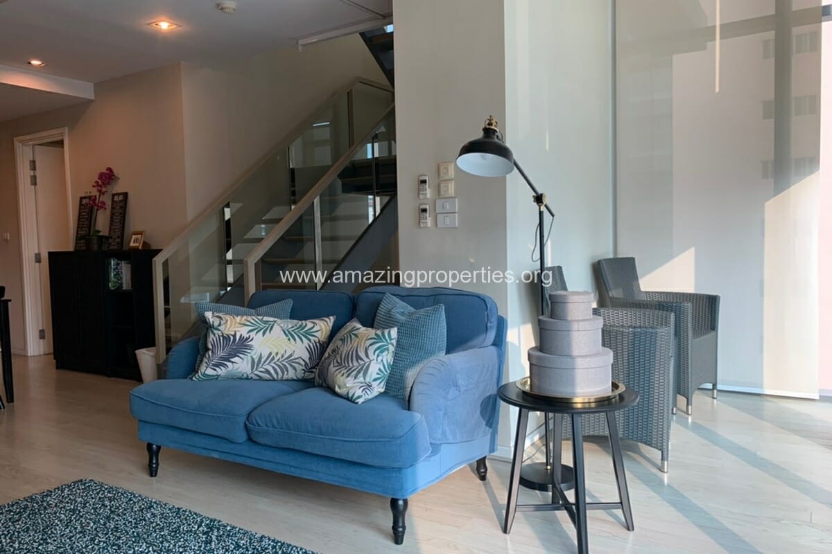 Duplex-2-Bedroom-Condo-The-Room-Sukhumvit-21-13-6411.jpg